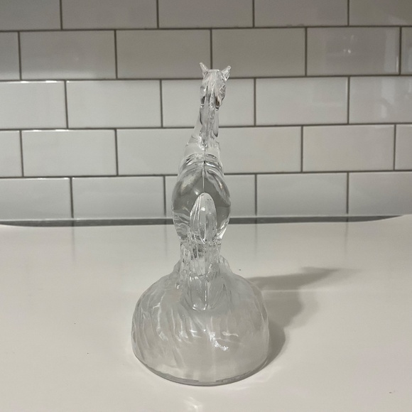 VTG Crystal Rearing Horse Figurine On Frosted Glass Base Cristal D' Arques - Picture 4 of 6